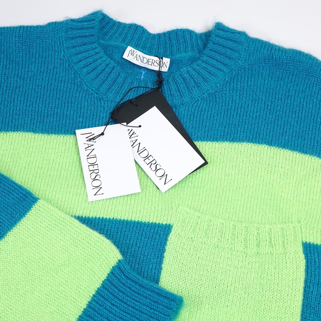 JW앤더슨 패치 포켓 니트 상품이미지1