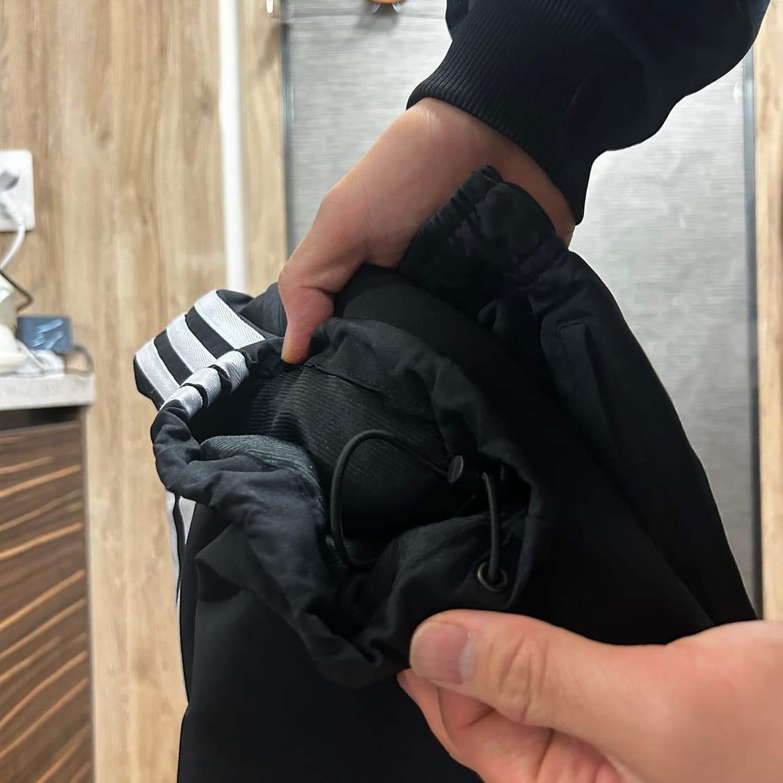 아디다스 스트링 겨울 조거팬츠 34 상품이미지4