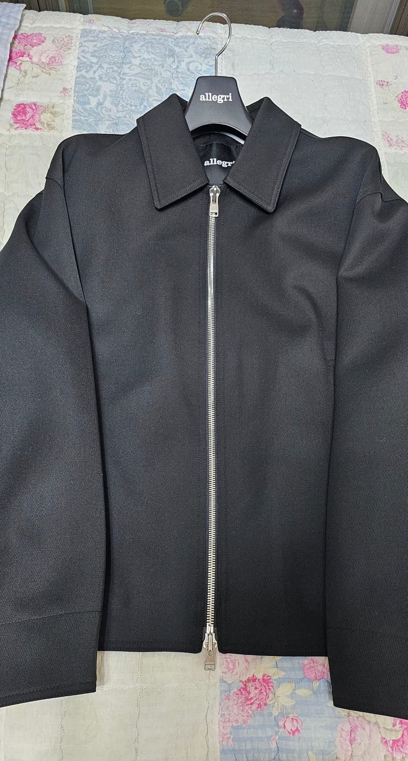 알레그리  24F/w Wool Twill  블루종 점퍼 판매합니다. 상품이미지2