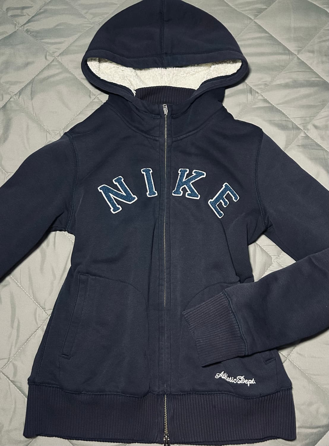 💙희귀 대장템💙나이키 네이비 슬림핏 겨울 후드집업 상품이미지1