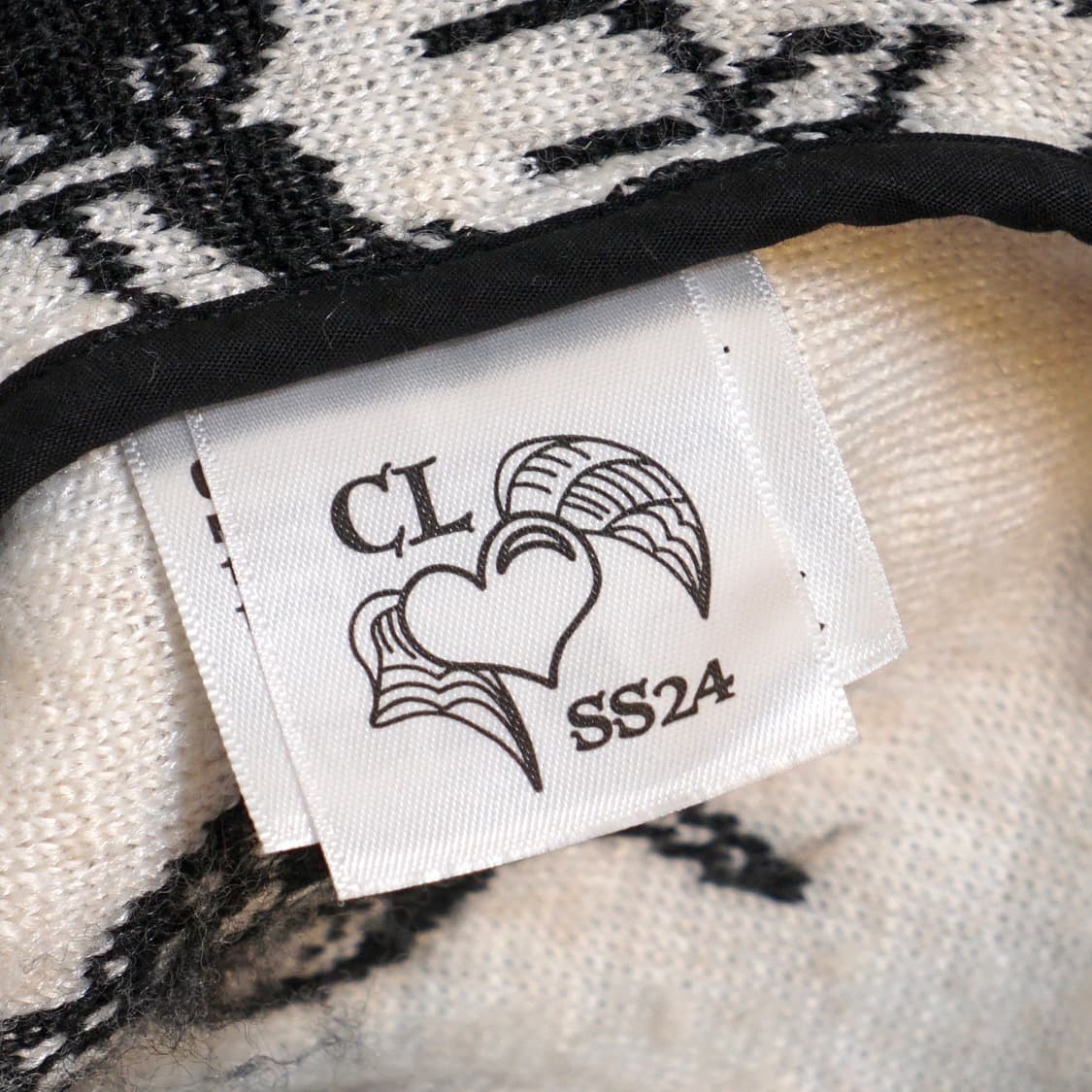 초포바 로위나 카툰 플리스 베스트 상품이미지8