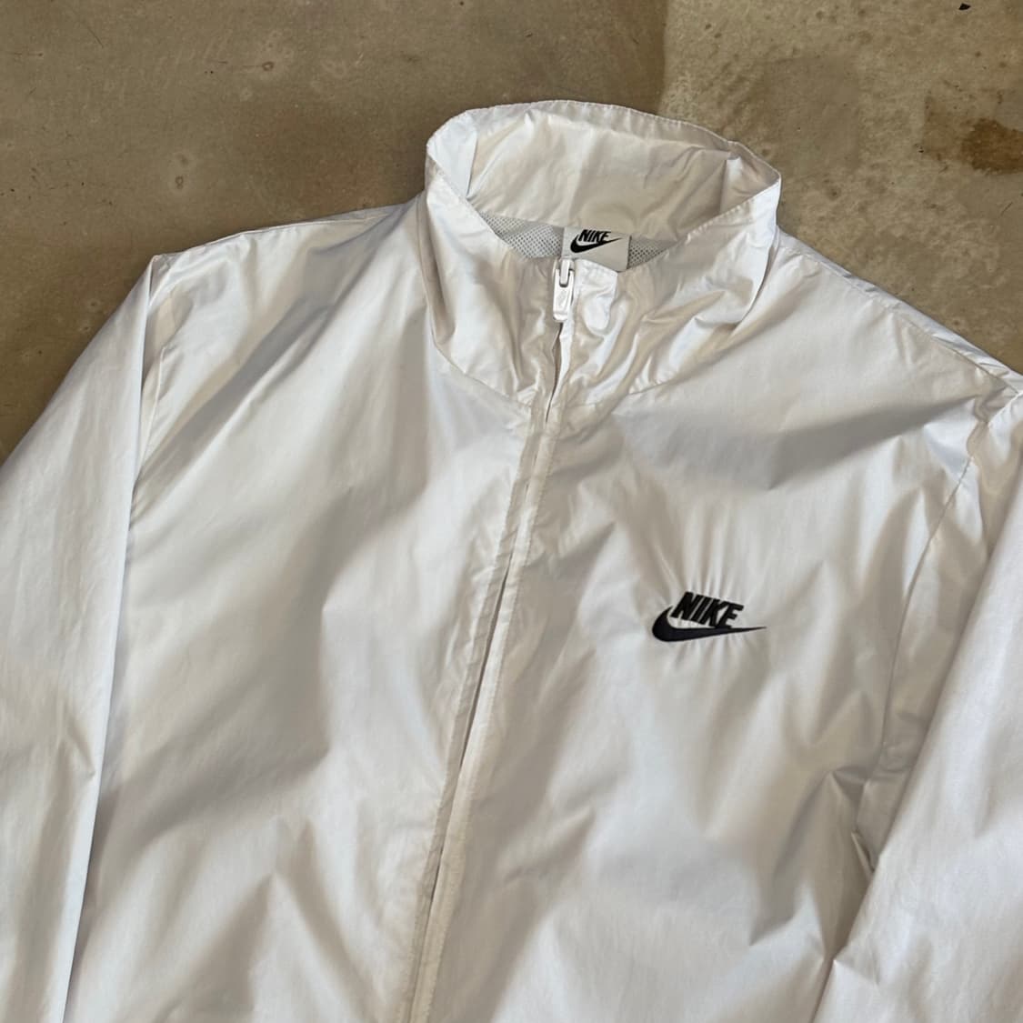 S 나이키 화이트 우븐 자켓 상품이미지1