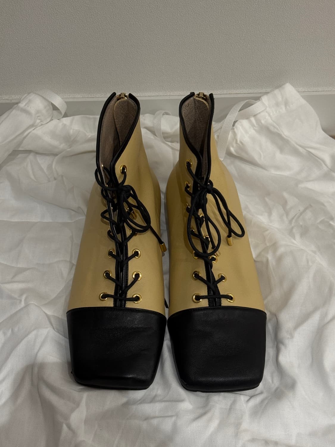 EENK 양가죽 레이스업 플랫 부츠 37 사이즈 상품이미지1