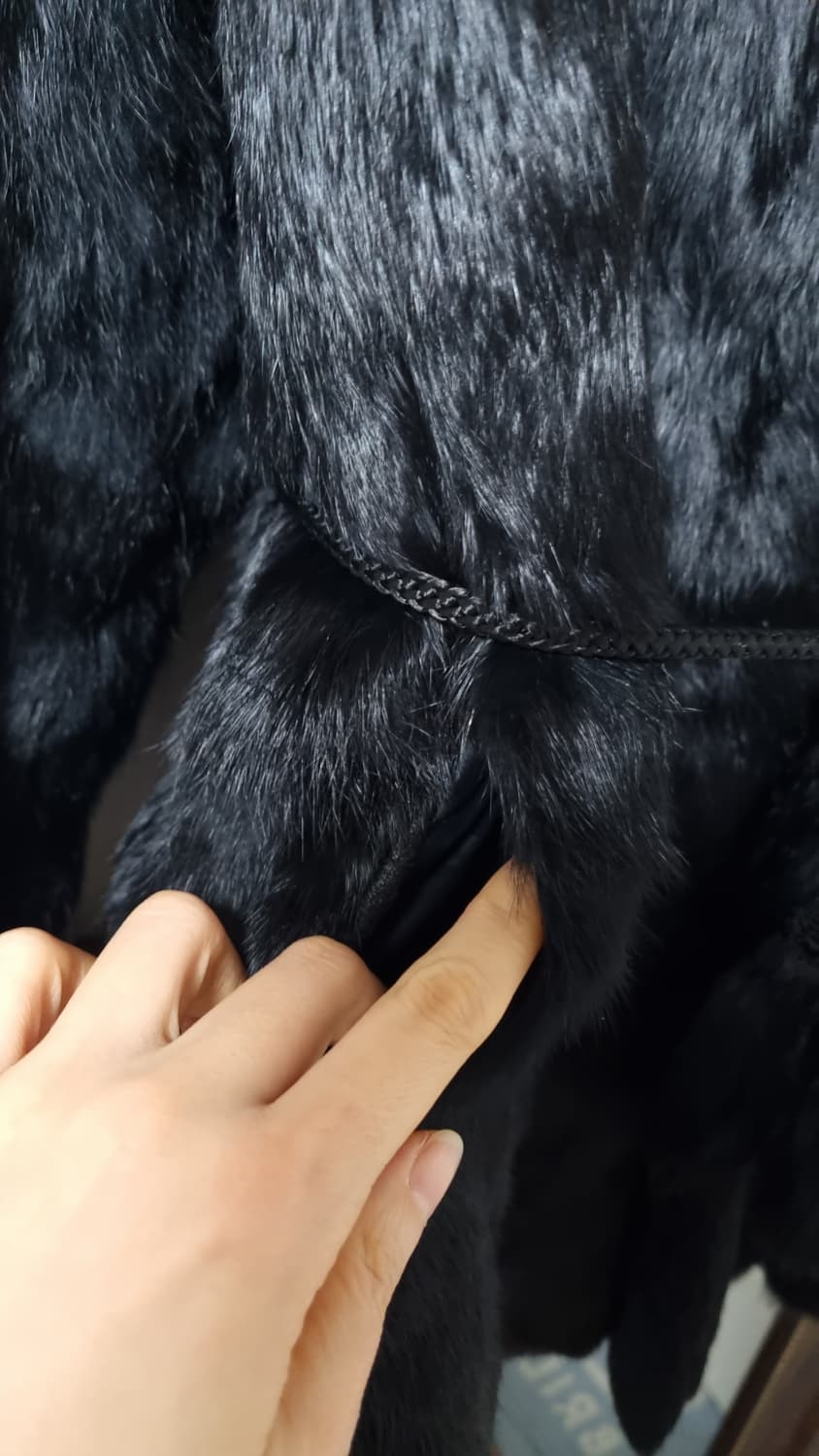 블랙 레빗 모피 벨티드 하프자켓 46 상품이미지7