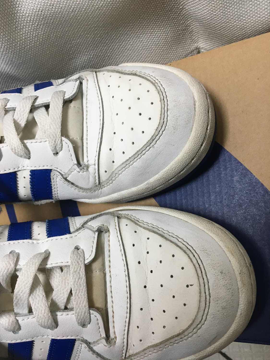 아디다스 포럼 로우 화이트 로얄블루 250-255 상품이미지3