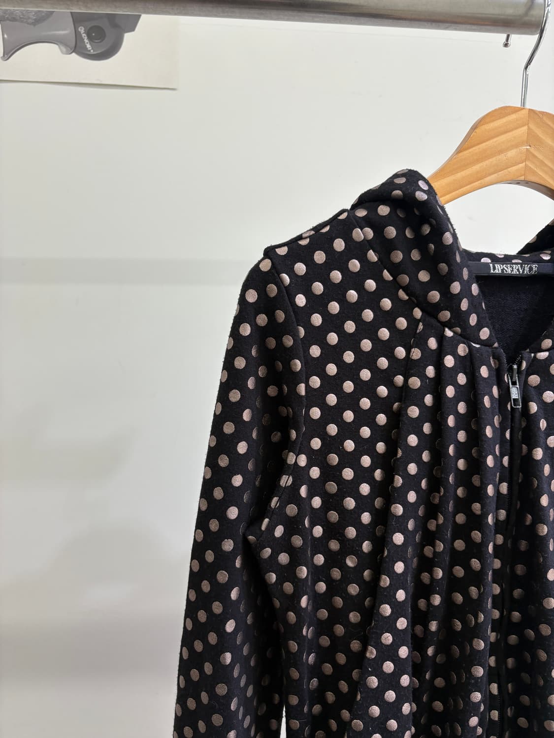 LIP SERVICE 후드집업 상품이미지3