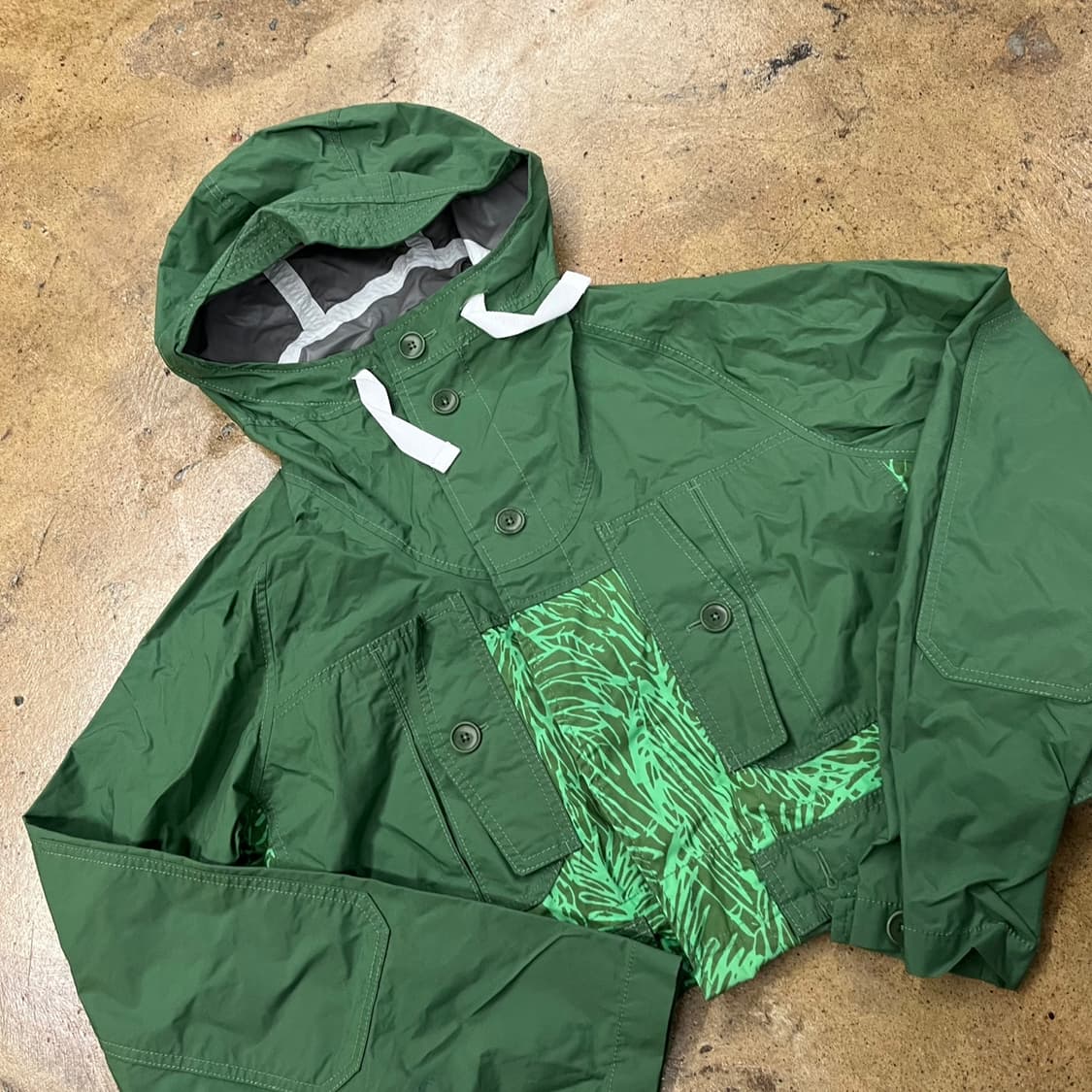 [정품/M] 아디다스 그린 패턴 후드 크롭 바람막이 자켓  b19 상품이미지1