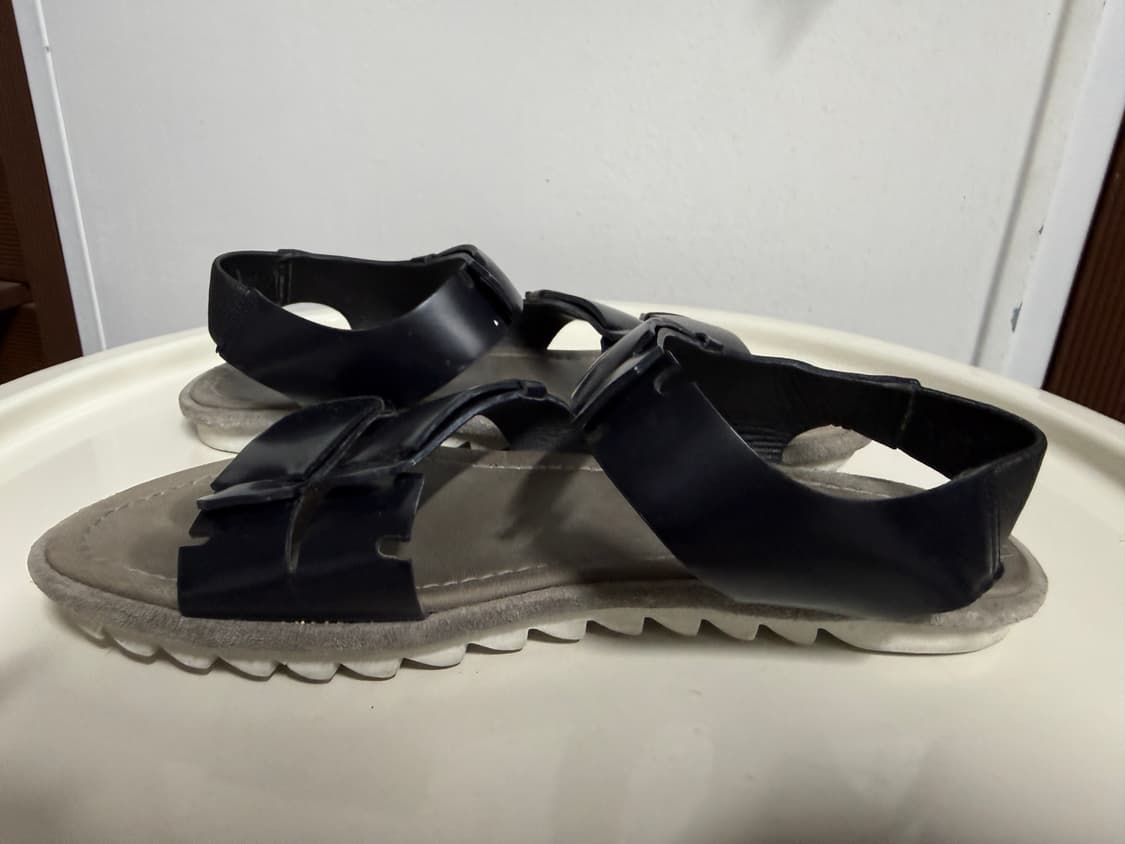 솔리드옴므 소가죽 블랙 스트랩 샌들 39 상품이미지3