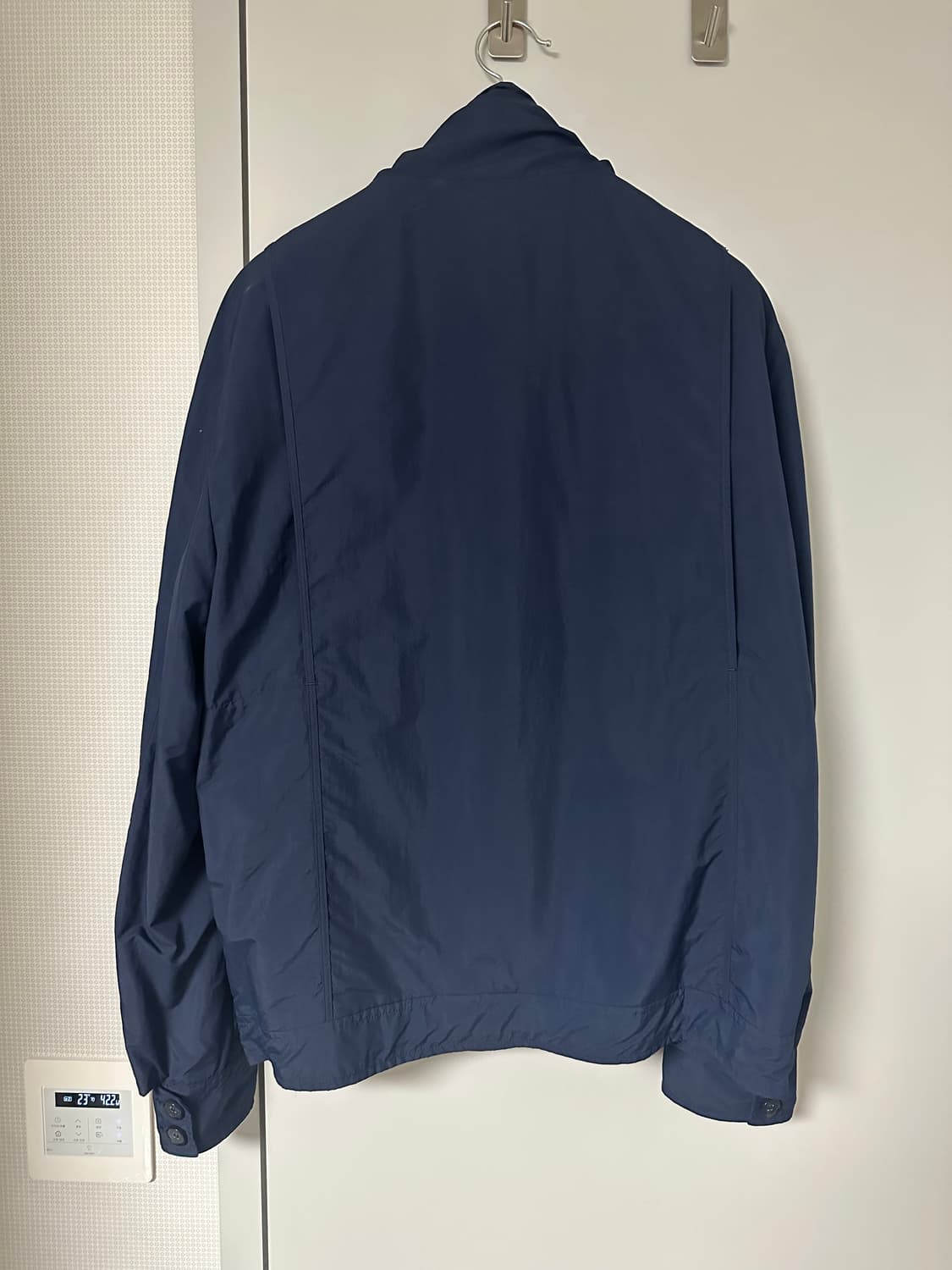 CK 캘빈클라인 하이넥 블루종 L사이즈 판매 상품이미지2