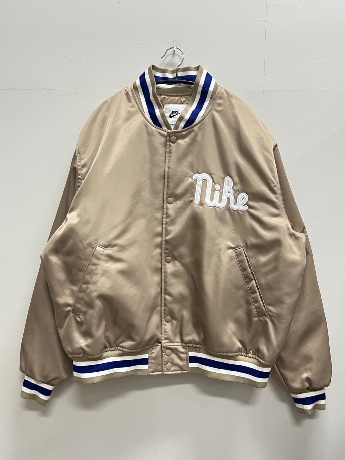 (XXL) 나이키 덕아웃 루즈 새틴 자켓 베이지 상품이미지2