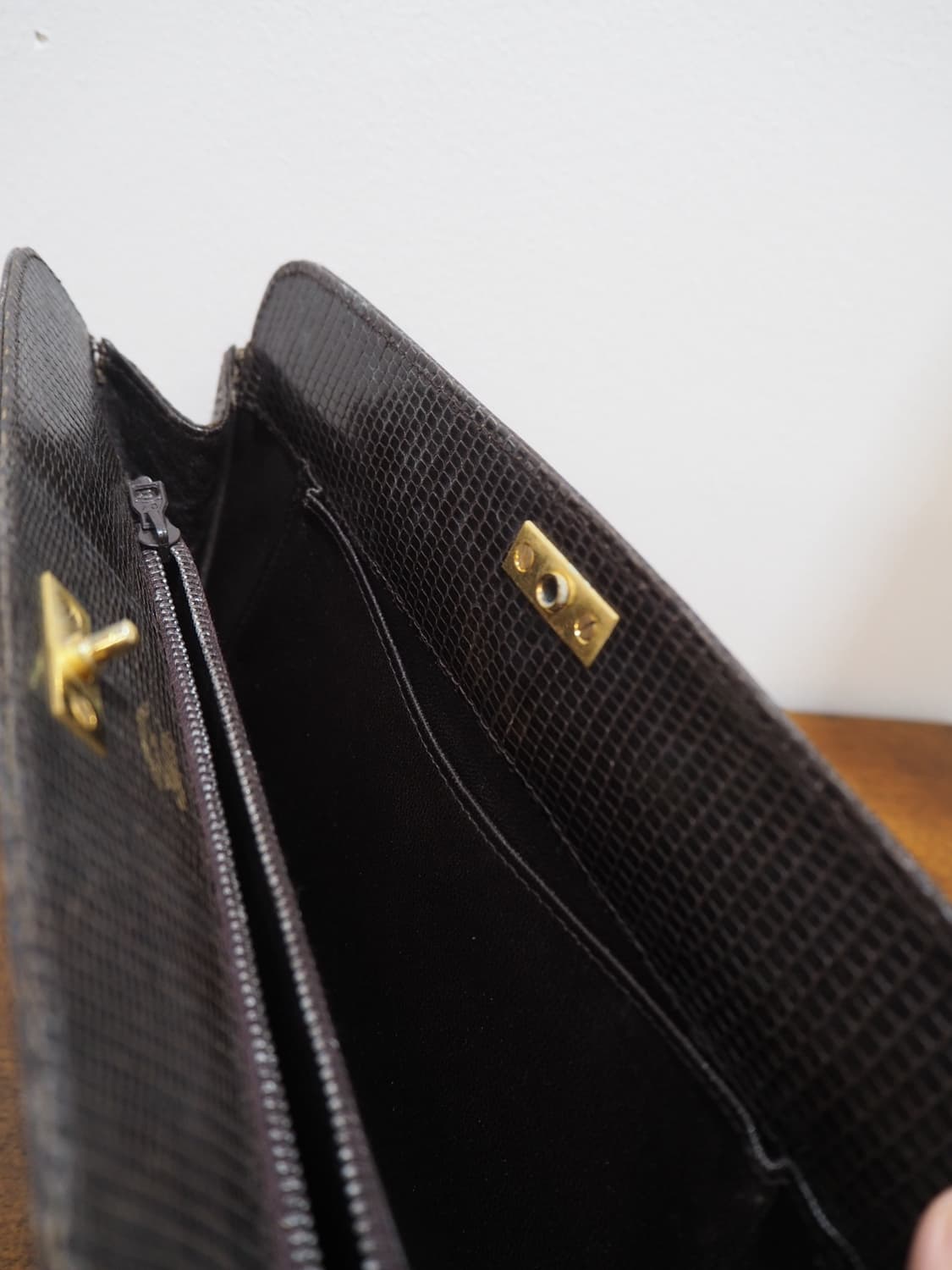 old GUCCI lizardskin clutch bag 상품이미지5