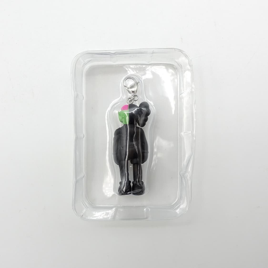 카우스 도쿄 퍼스트 컴패니언 플레이드 키체인 블랙 피규어 키링 상품이미지3