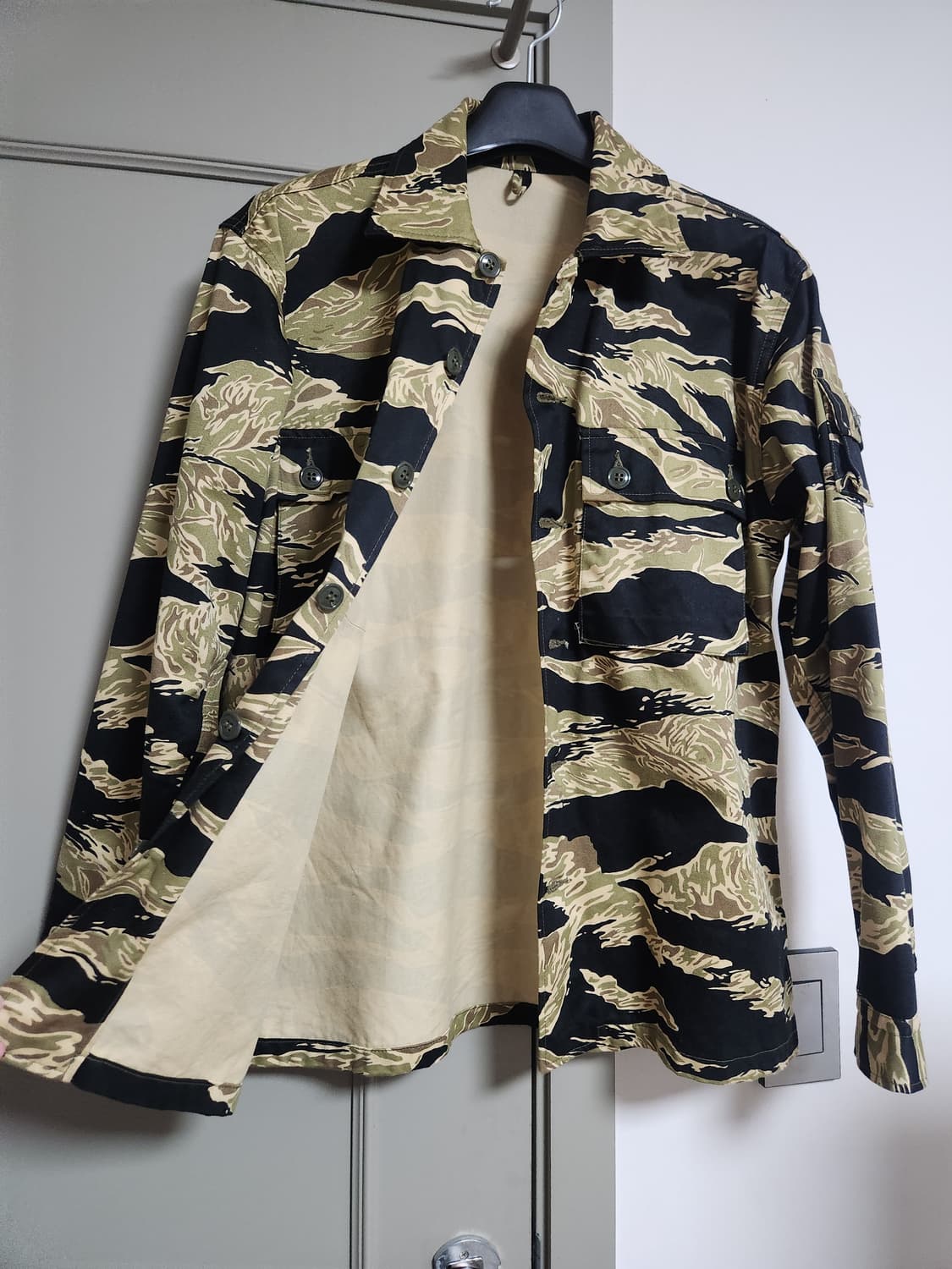 버즈릭슨 골드 타이거 패턴 자켓 L사이즈 상품이미지7