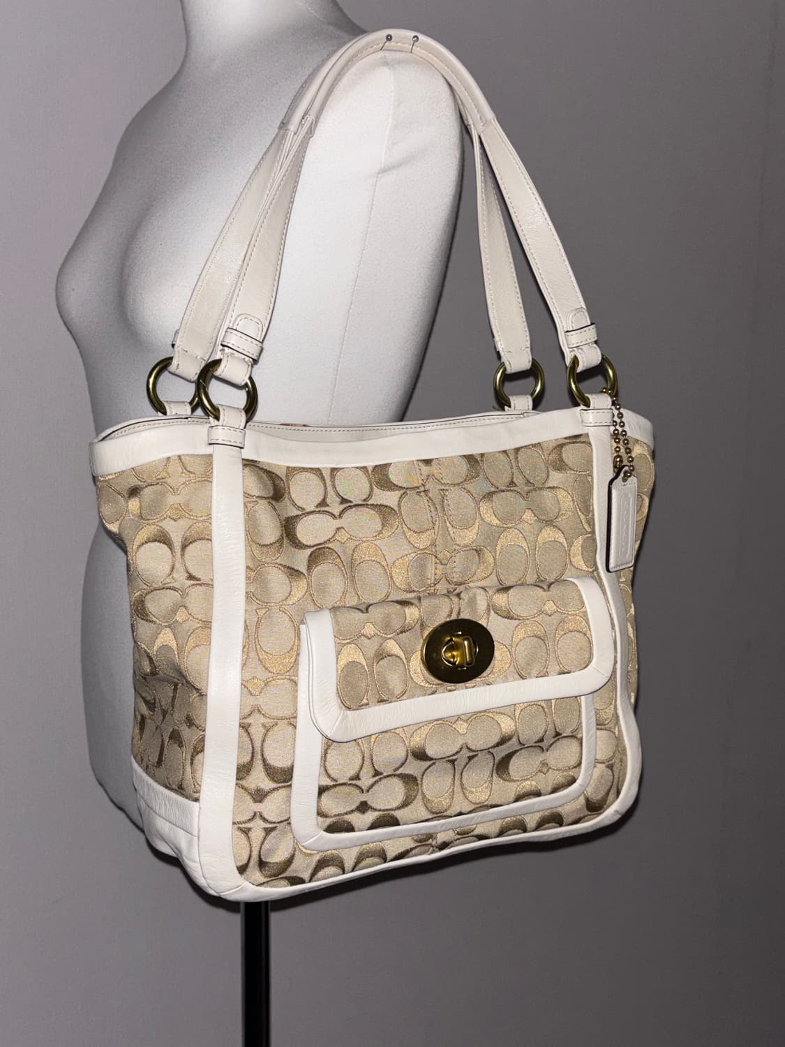 Coach vintage white shoulder bag 상품이미지3