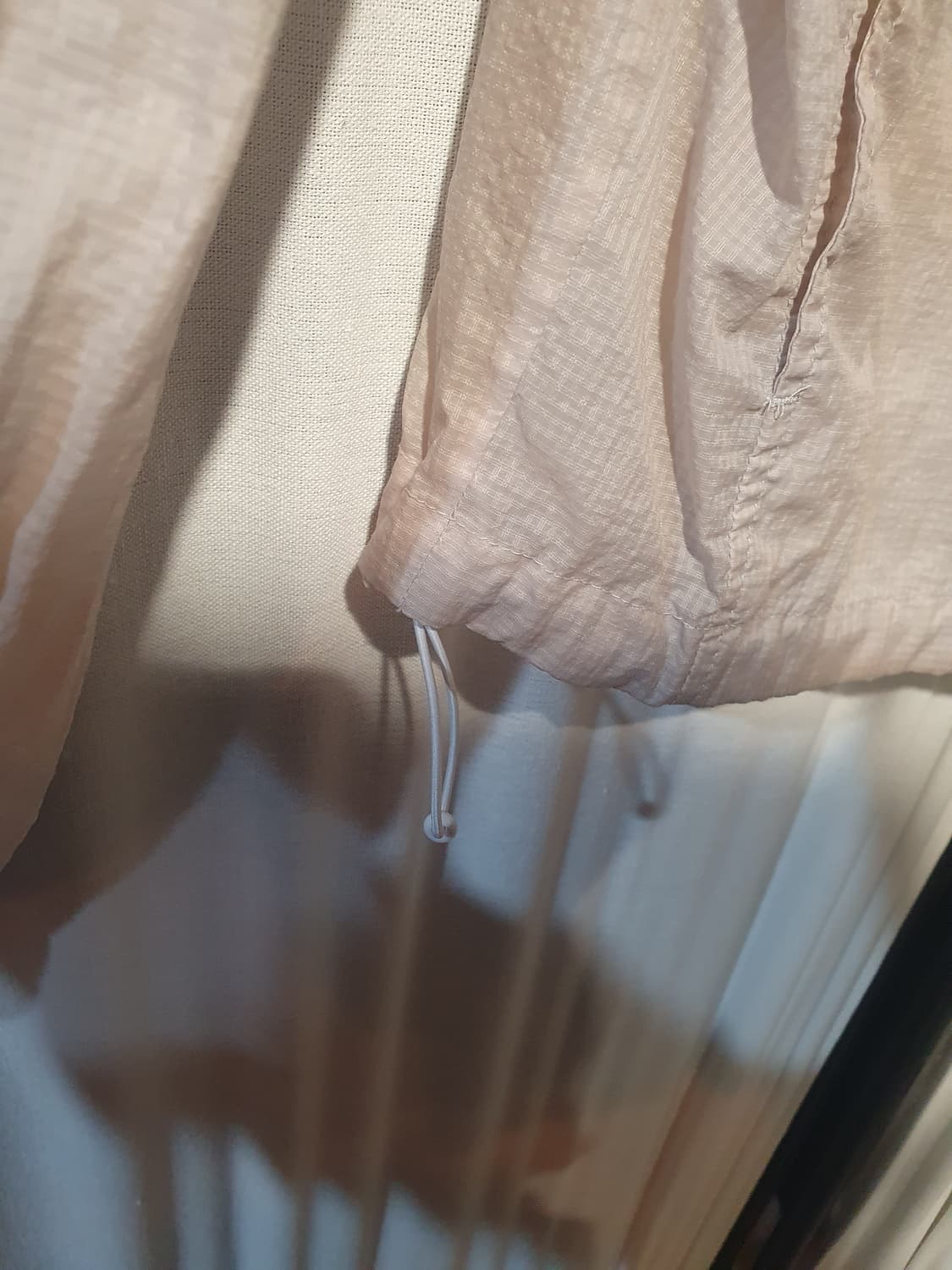 노스페이스 시스루 핑크 여성 바람막이 M90사이즈 2200314 상품이미지4