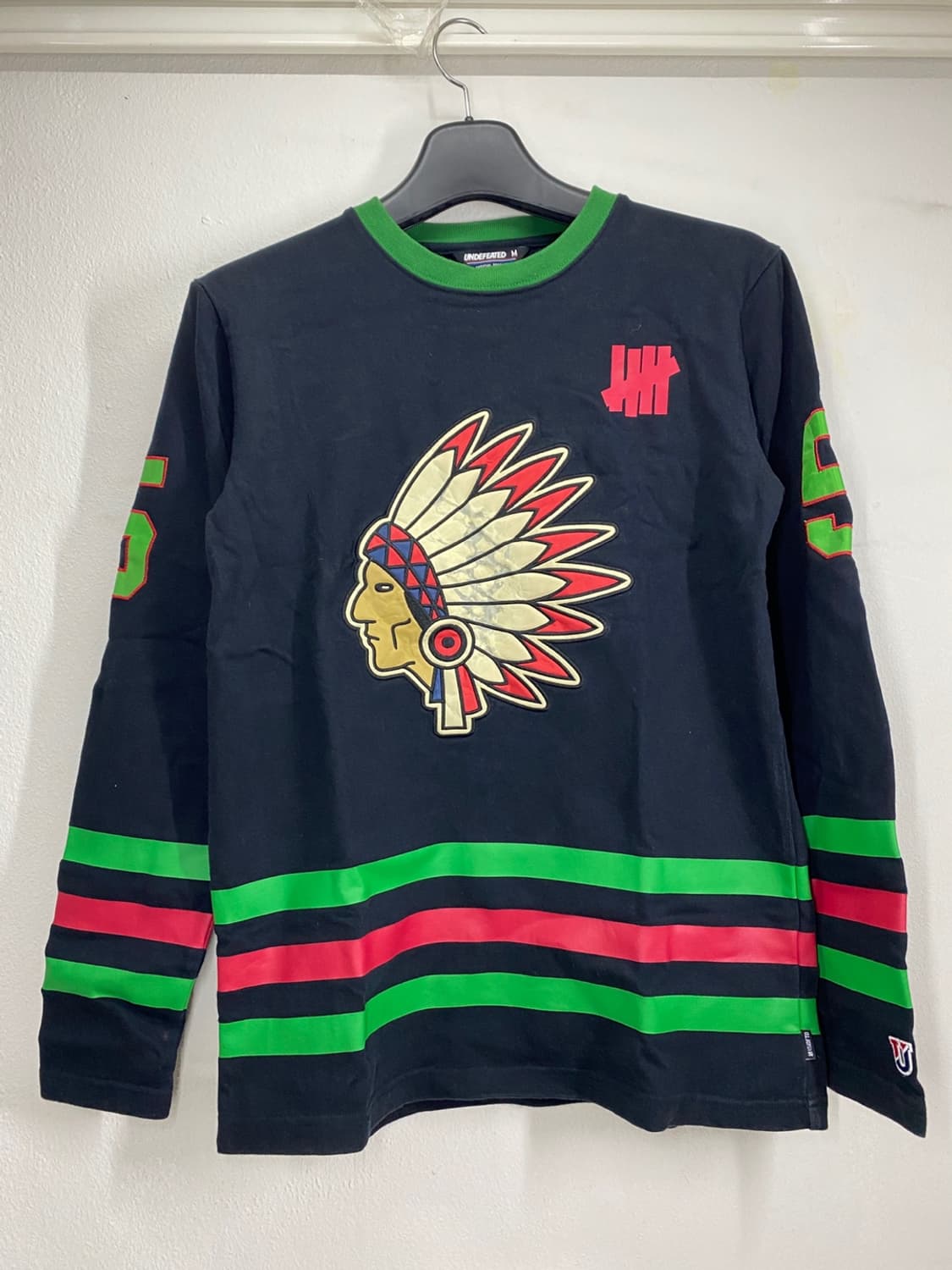 [M] UNDEFEATED BLACK NATIVE JERSEY 상품이미지5