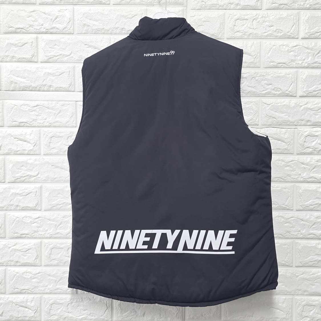 택포) 나인티나인 리시버블 양면 블랙&화이트 조끼 M 상품이미지4