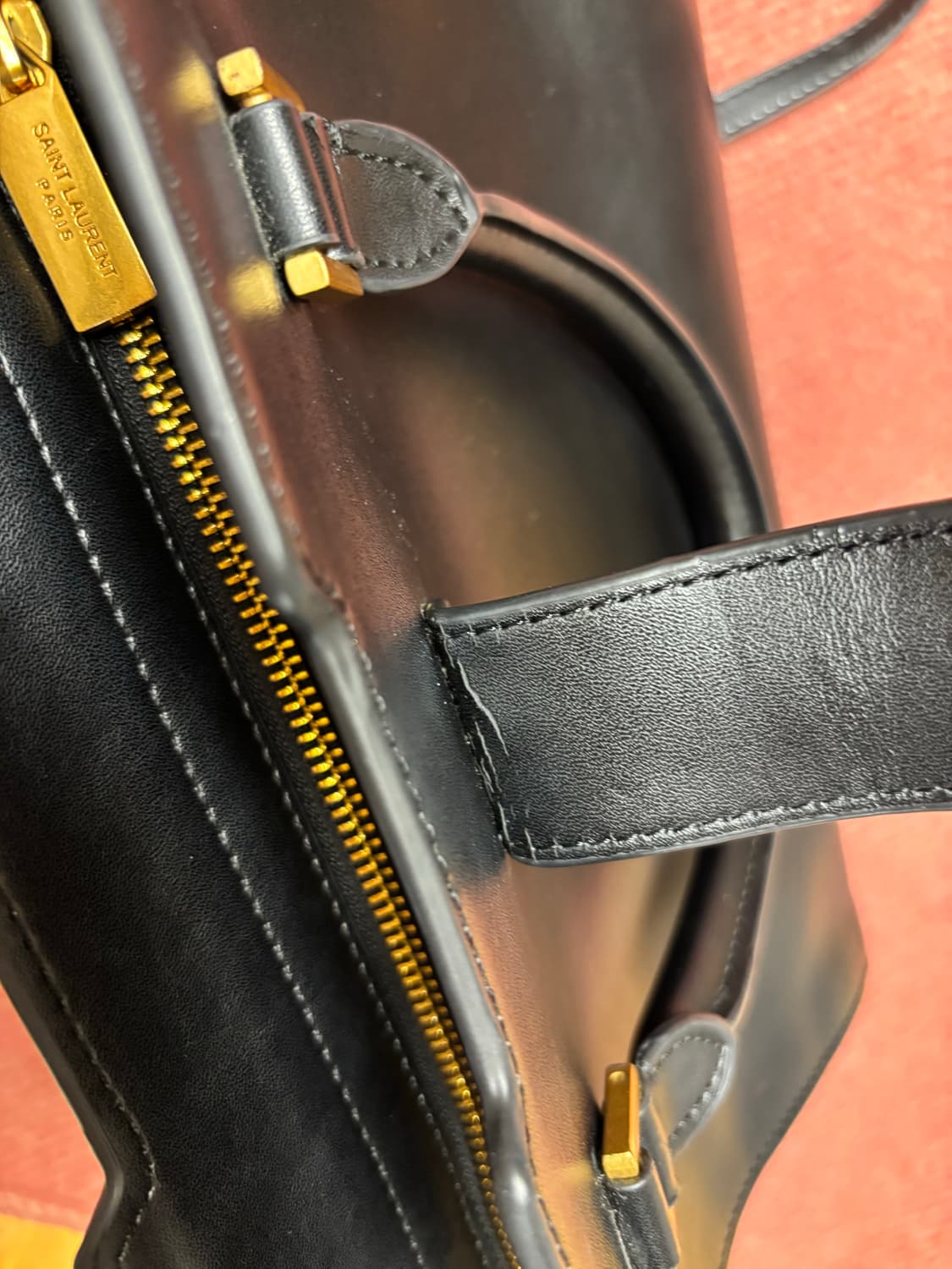 생로랑 블랙 레더 가방 상품이미지6