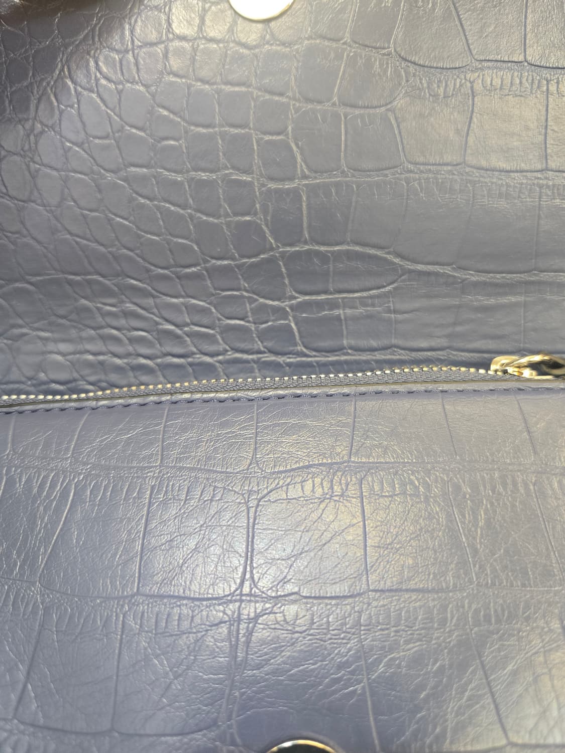 엠포리오 아르마니 크로크다일 패턴미니 플랩백 플라스백 연보라 상품이미지9