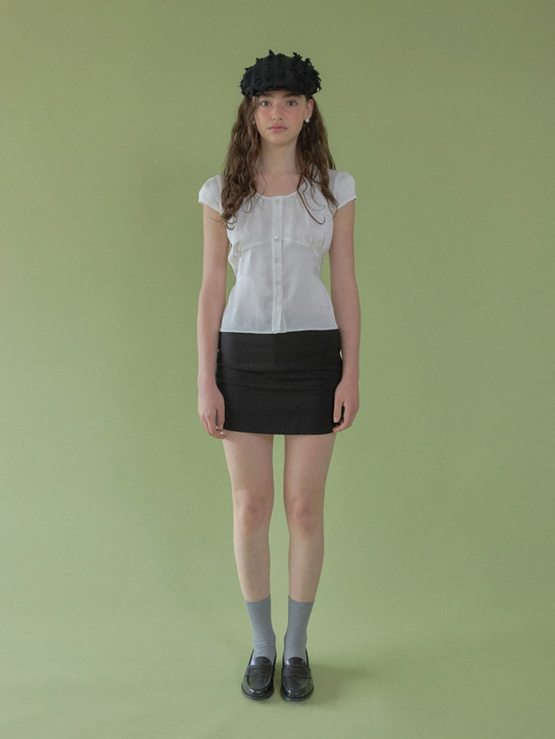 헤더먼트 soft gleam blouse 소프트 글램 블라우스 화이트 상품이미지1