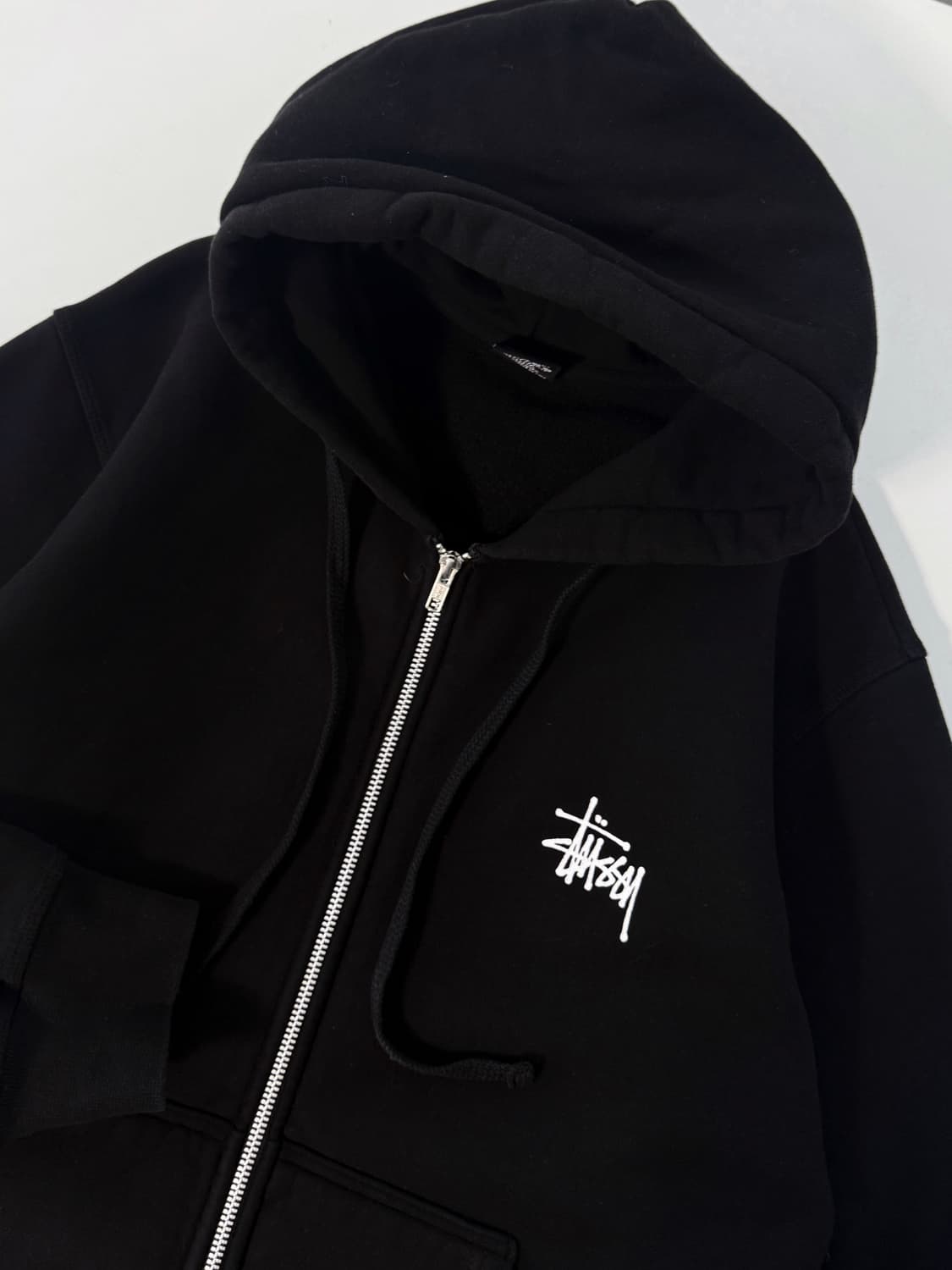 스투시 루즈핏 베이직 스탁로고 블랙 해비스웻 후드집업 상품이미지3