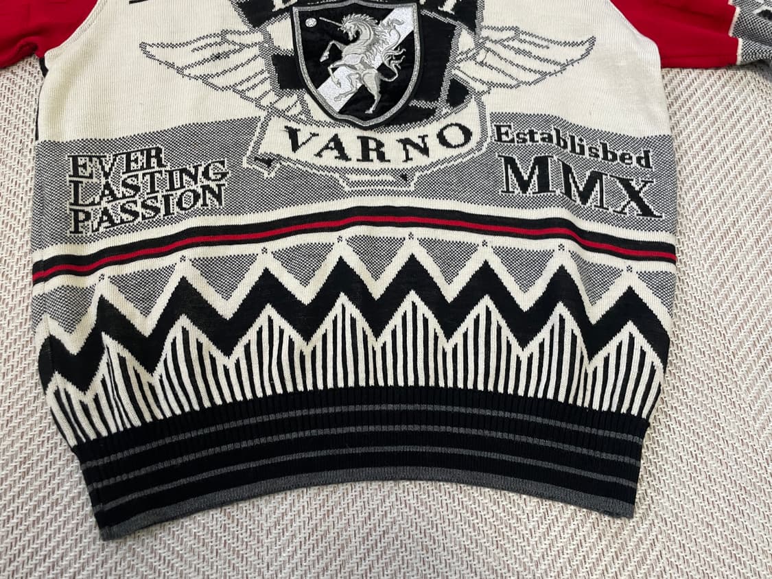 9~00s 비 바르노 크레스트 그래픽 자카드 페라리 니트 상품이미지3