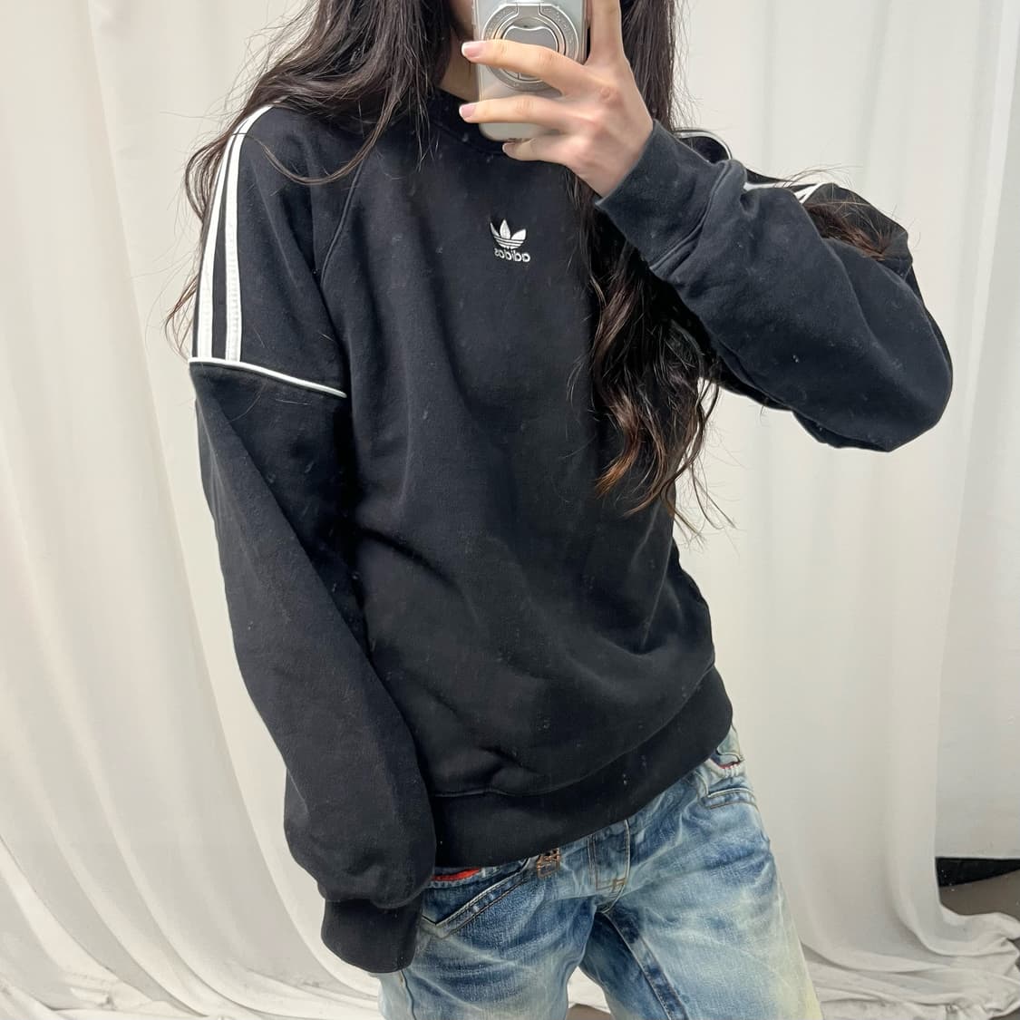 Adidas Black Center Logo Sweatshirt  상품이미지3