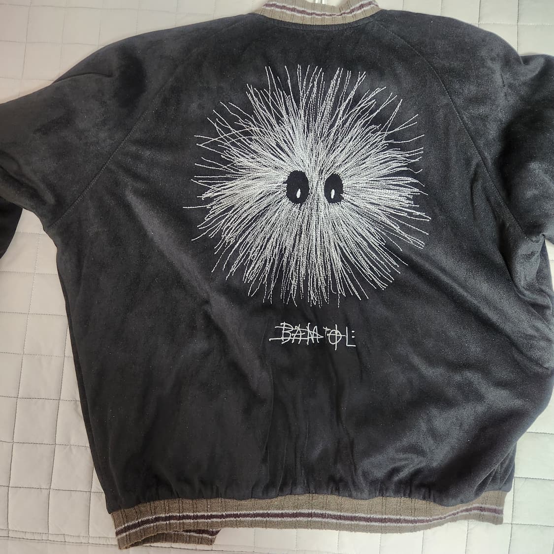 투스페이스 밤톨 2사이즈 팝니다 or 4사이즈로 교환 원합니다 상품이미지1