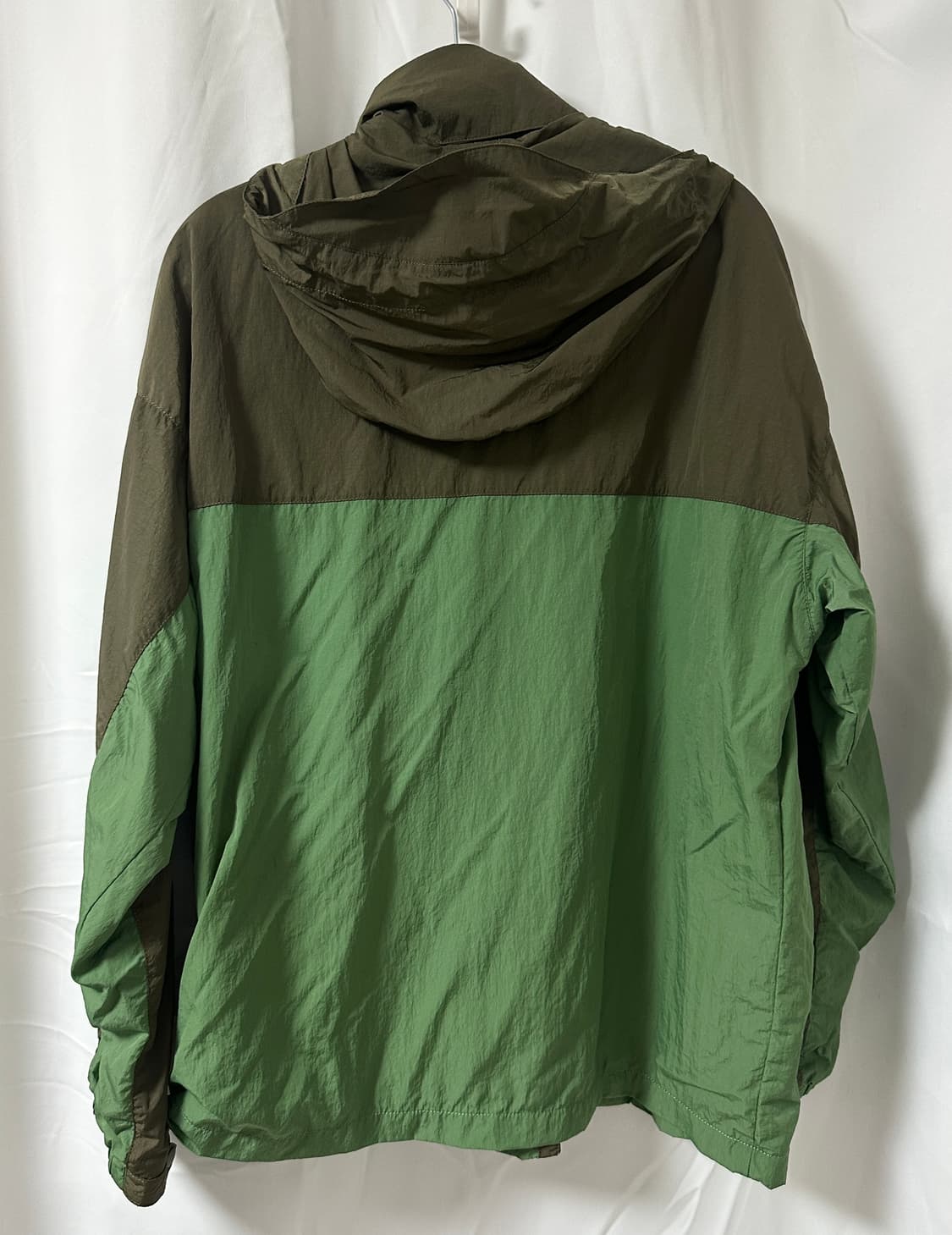 유니클로 JW 앤더슨 바람막이 L 상품이미지2