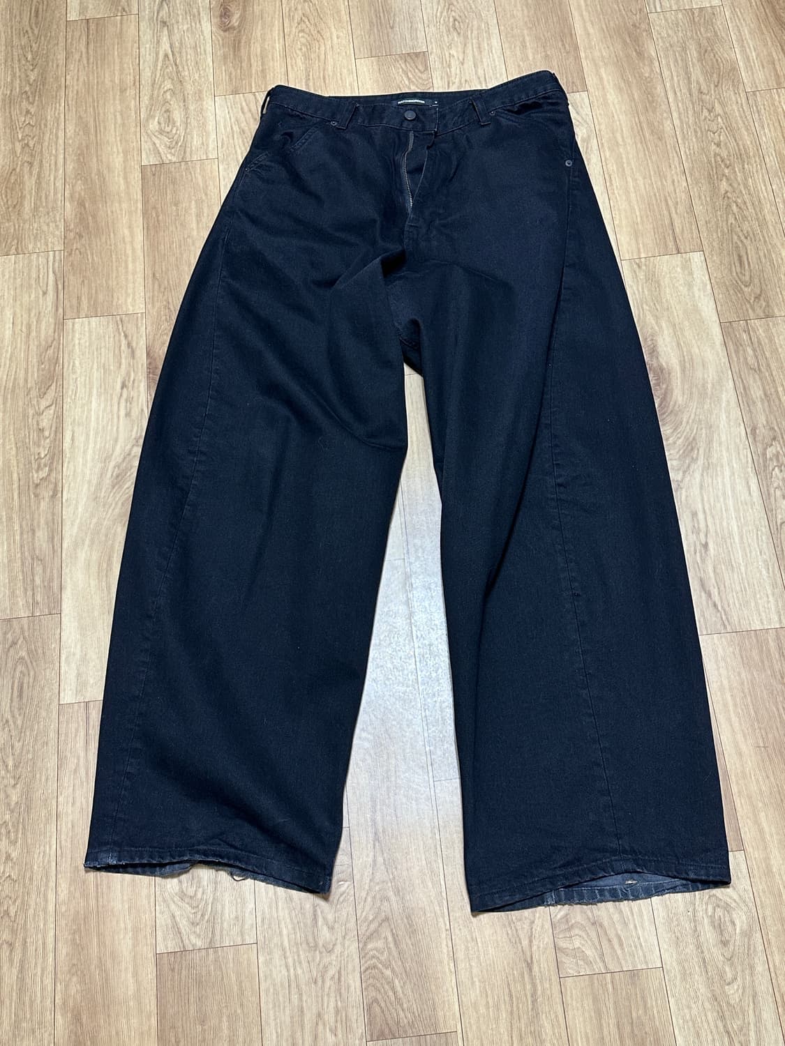 해칭룸 와이드커브진 제트블랙 4 상품이미지3