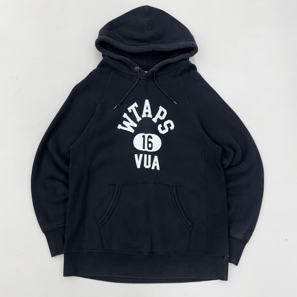 더블탭스 16SS 아치로고 스웻 후드티 블랙 상품이미지2