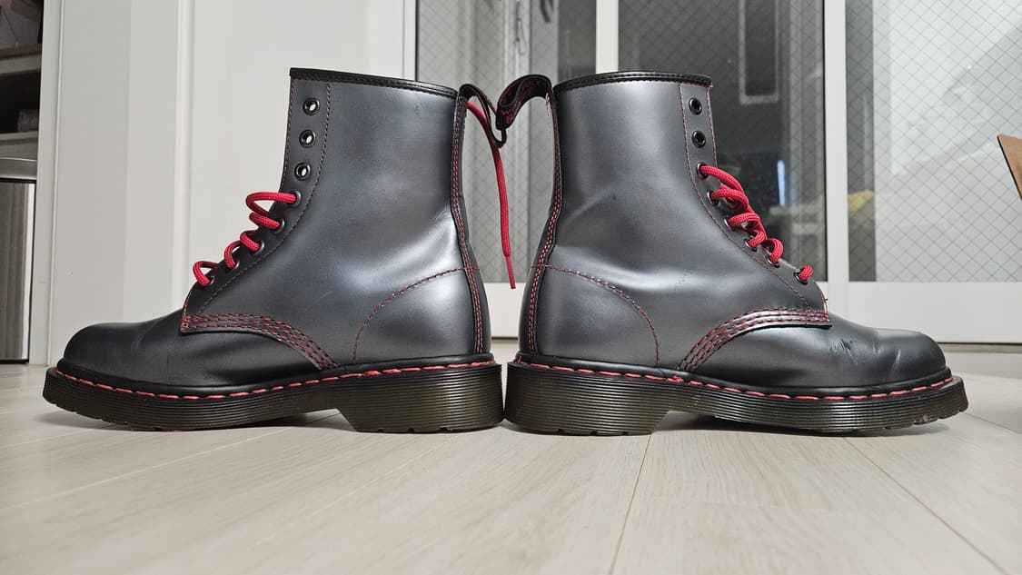 닥터마틴 1460 UK4 메탈릭 레드스티치 상품이미지5