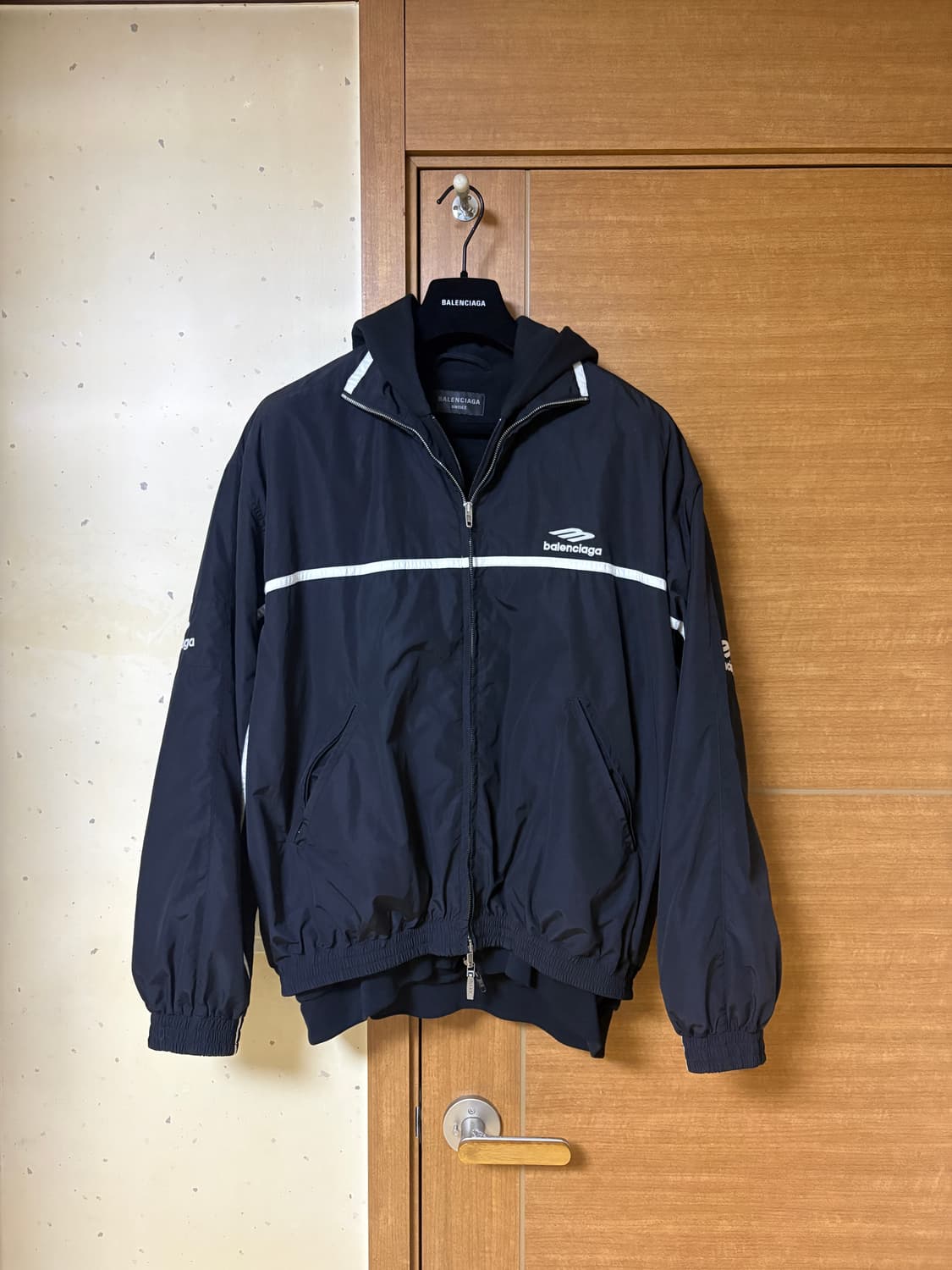 발렌시아가 레이어드 트랙자켓  상품이미지1