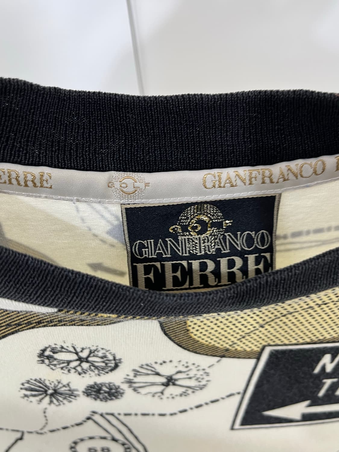 GIANFRANCO FERRE tee (made in ITALY) 상품이미지8