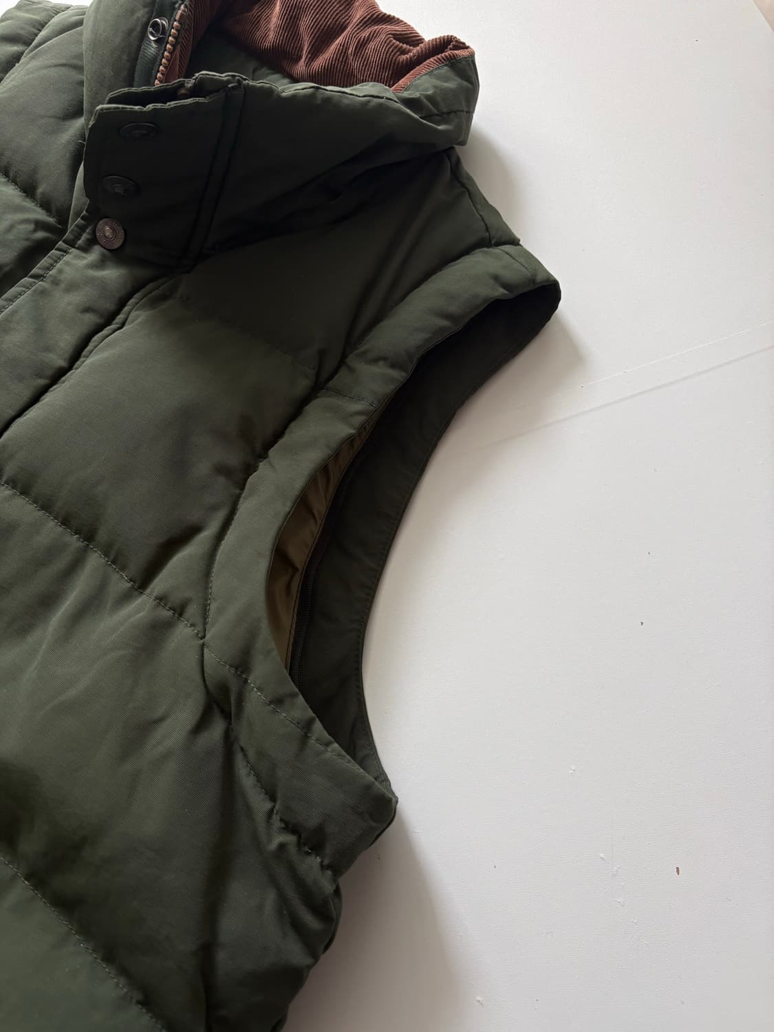 Levi's 리바이스 카키 패딩 조끼 상품이미지9