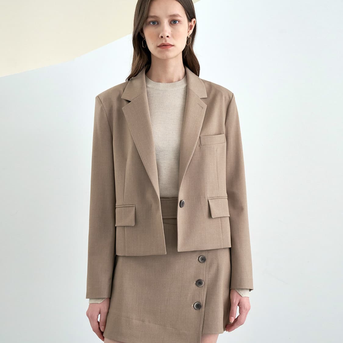 르네제이(RENEJ) 숏 포켓 자켓 프리사이즈 상품이미지1