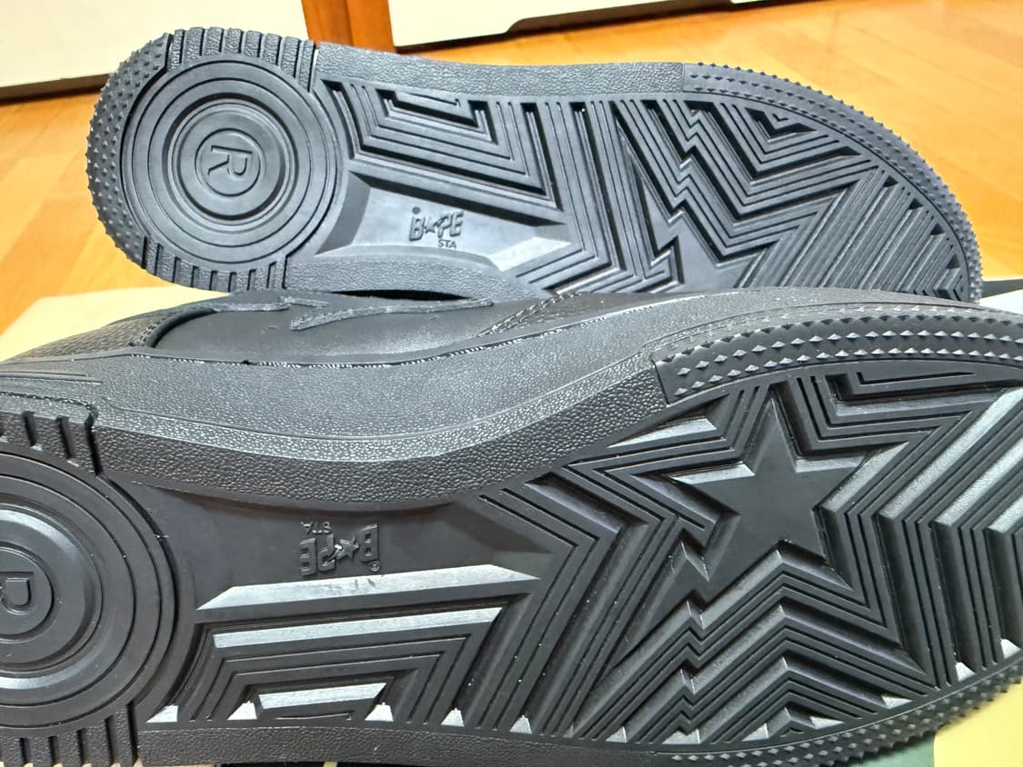 (새상품) 베이프스타 트리플블랙 #6 265 사이즈 상품이미지3