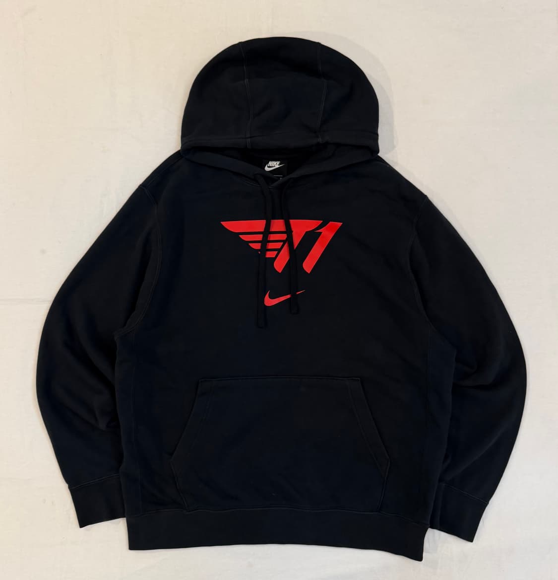 나이키 X T1 센터 스우시 후드티 블랙 상품이미지1
