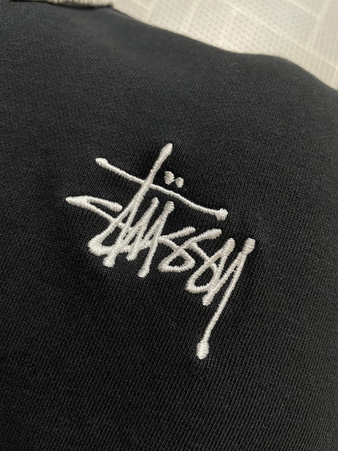 스투시 스탁 자수로고 베이직 블랙 후드집업 (단종모델 S급) 상품이미지3