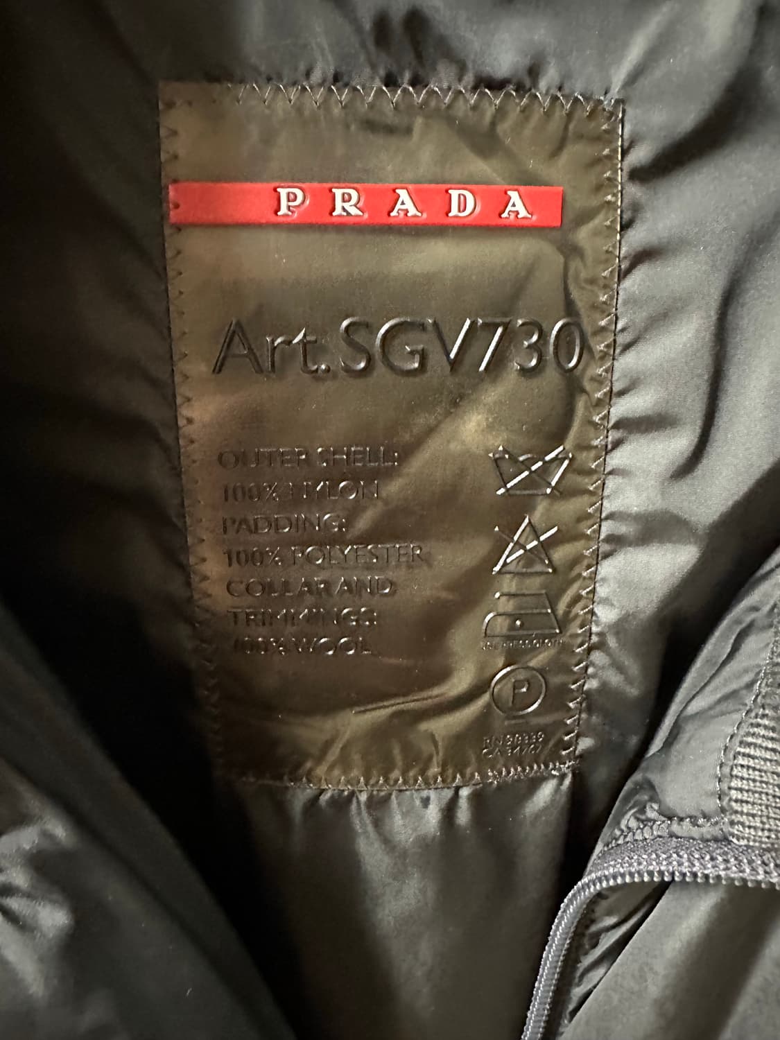 프라다 봄버 자켓 54 차콜 상품이미지4
