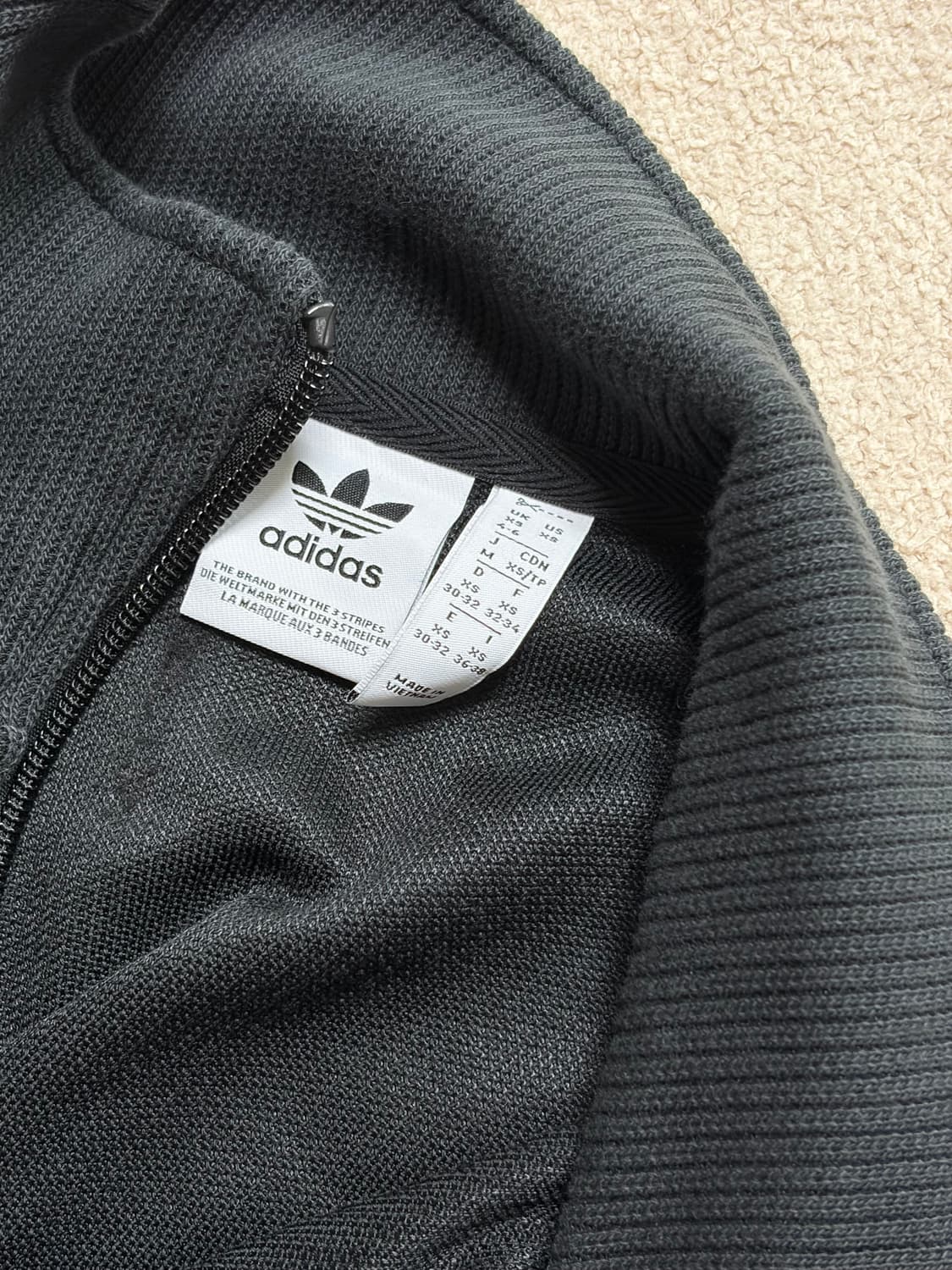 아디다스 니트 트랙탑 상품이미지2