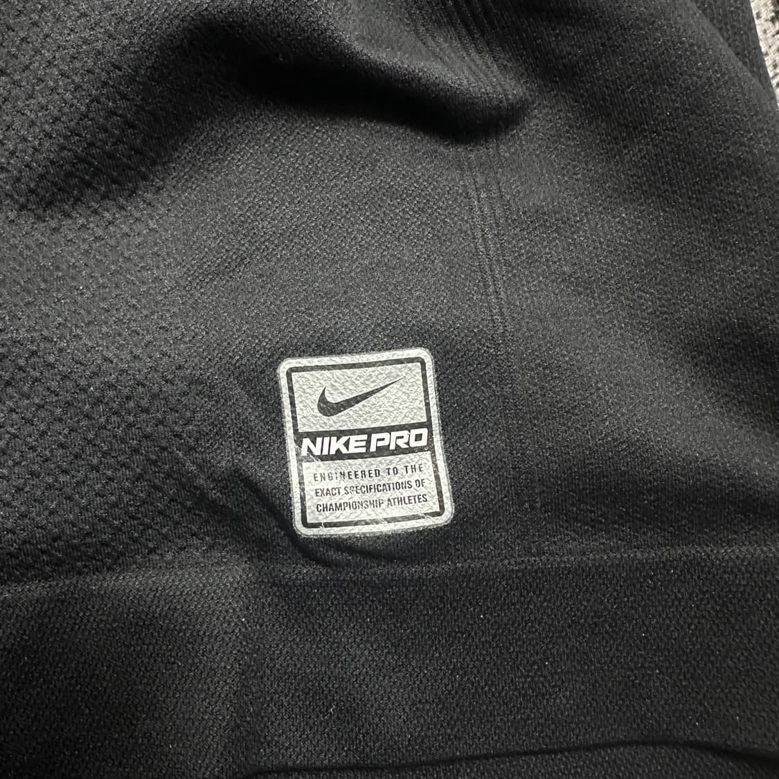 ✨ (바배) 나이키 프로컴뱃 하이넥 기능성 롱슬리브 상품이미지3