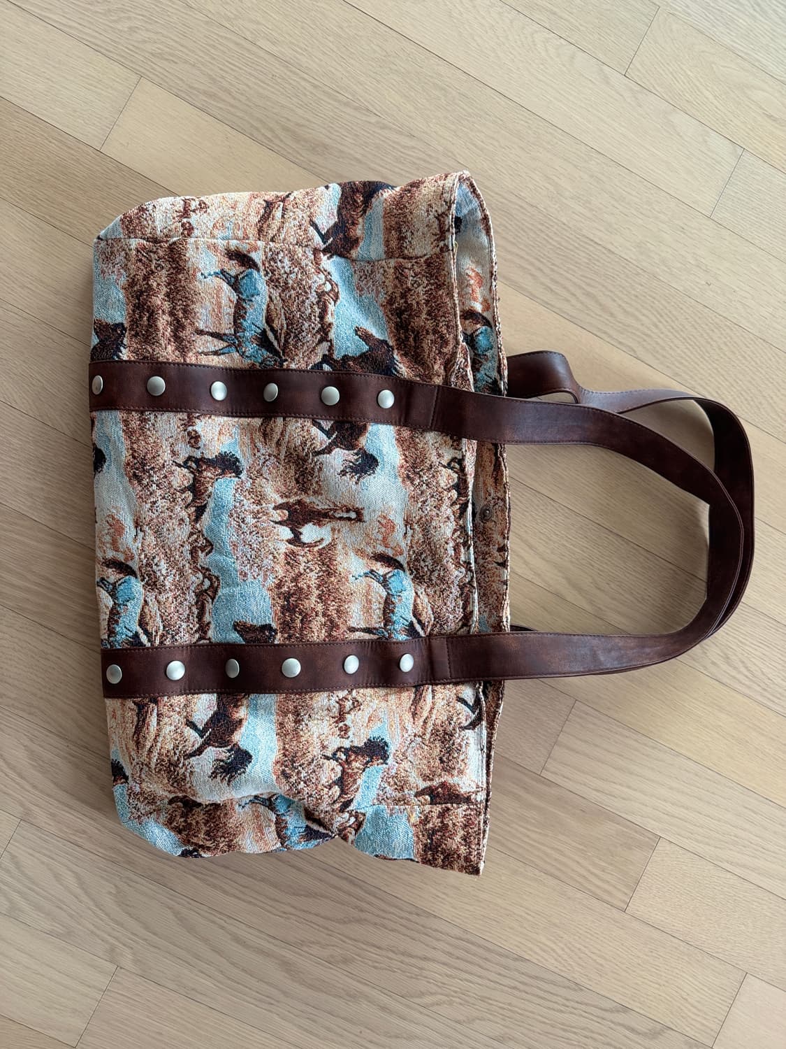 캐미컬 스포츠 홀스 백 상품이미지4