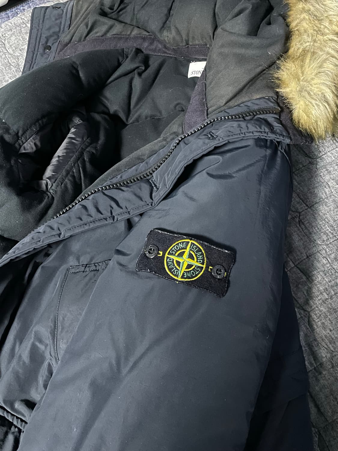 스톤아일랜드 마이크로 랩스 다운 Xl 상품이미지9