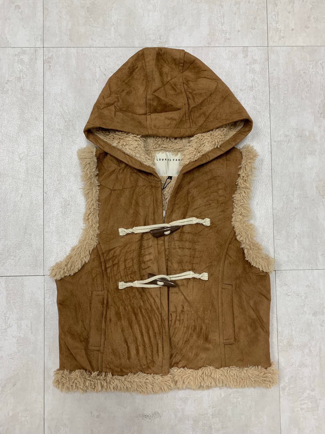 Lowrys farm 무스탕 베스트 #630 상품이미지1