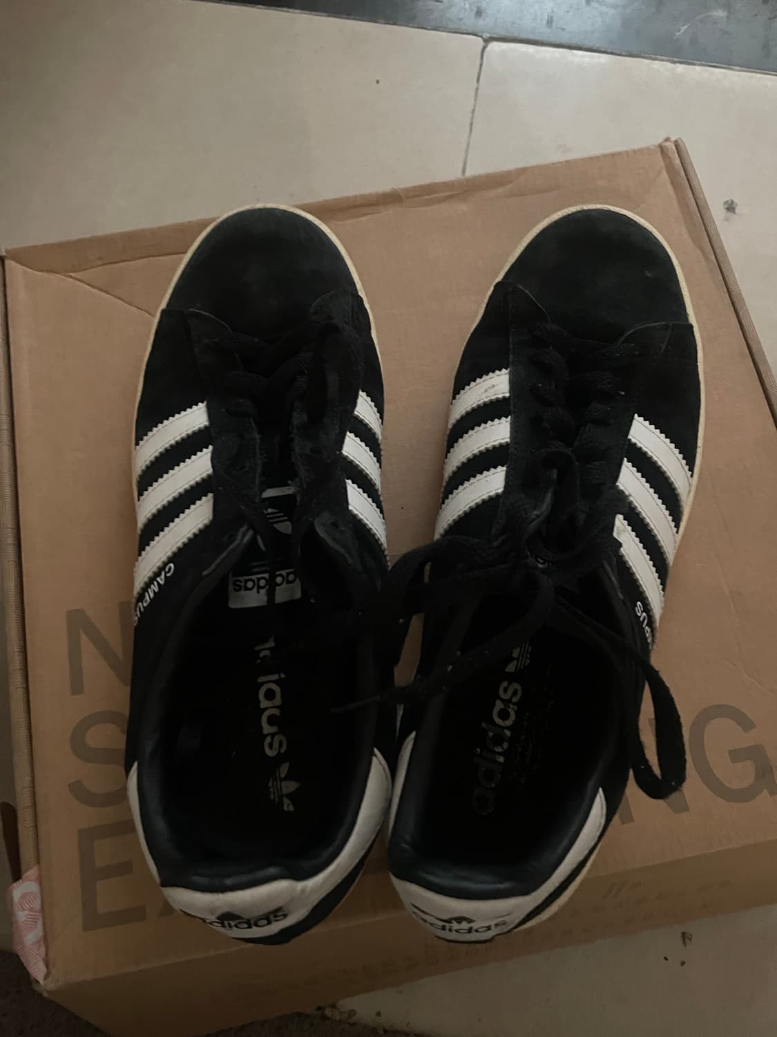 아디다스 캠퍼스 스니커즈 상품이미지2