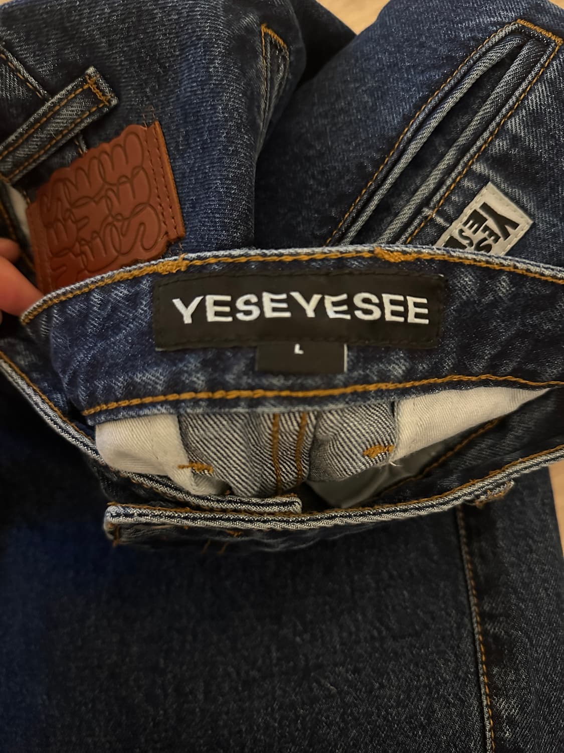 예스아이씨 투턱 데님 팬츠 중청 상품이미지2