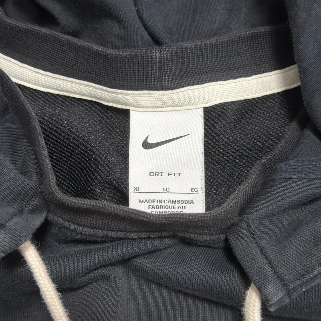 나이키 드라이핏 스우시 후드티 상품이미지4