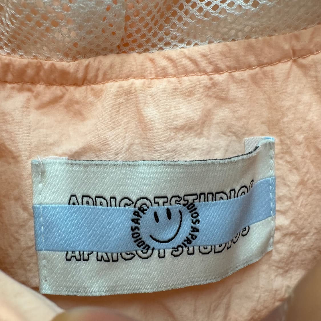 아프리콧스튜디오 바람막이 점퍼  상품이미지2