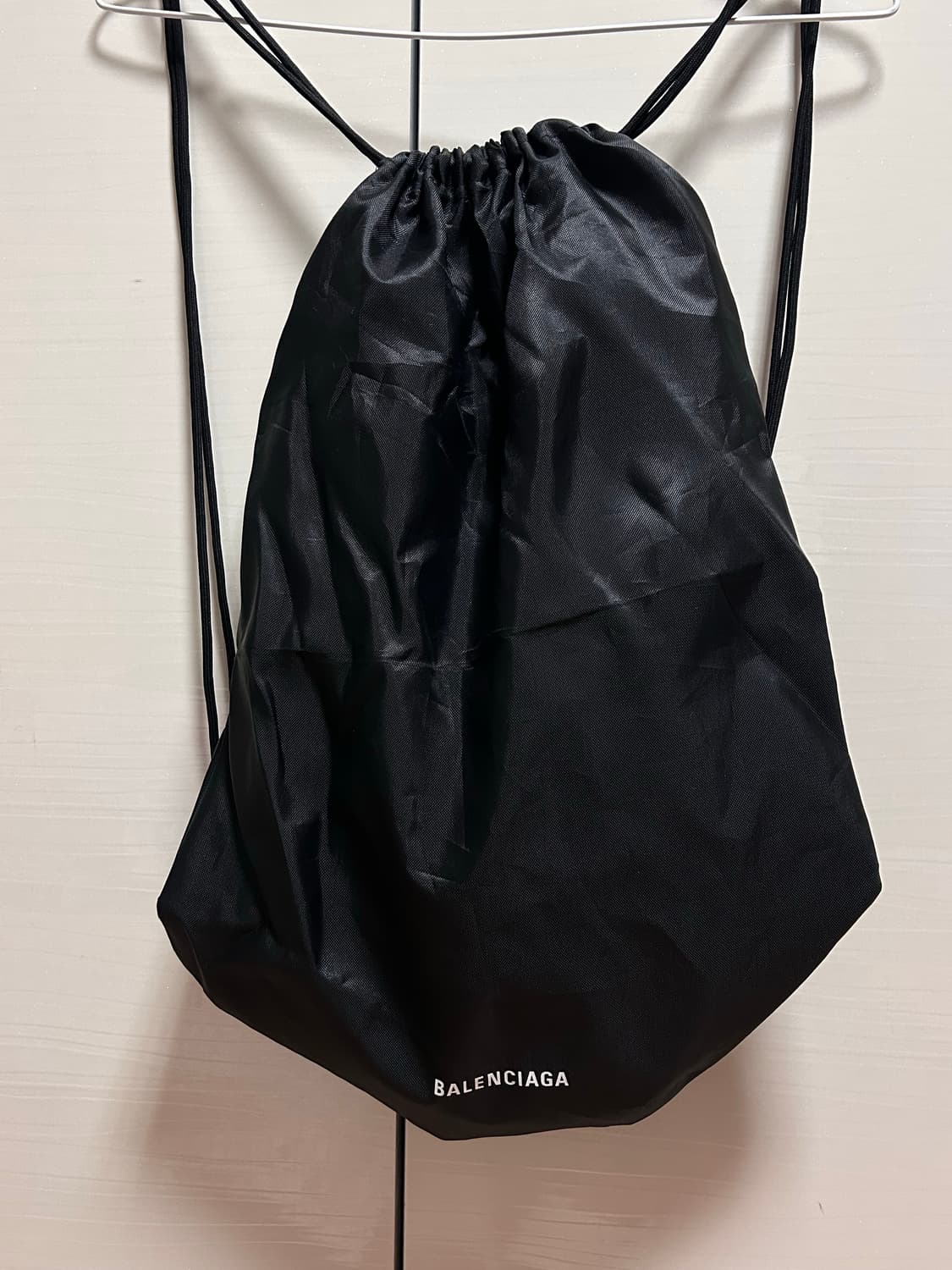 발렌시아가 타이렉스 스트링백 상품이미지1